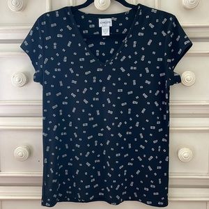 Euc Chico’s Cap Sleeve V-Neck Shirt.